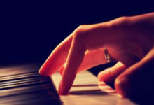 开云体育投注-富力溃败连连，重振之路何在？揭秘球队低迷背后的深层次原因