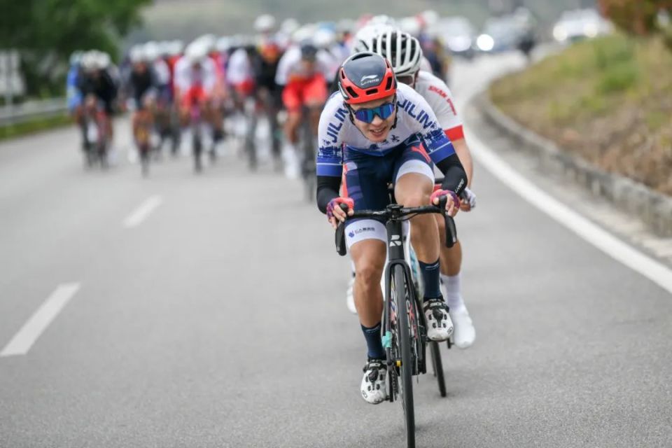 开云体育入口-自行车比赛惊现黑马，实力惊人