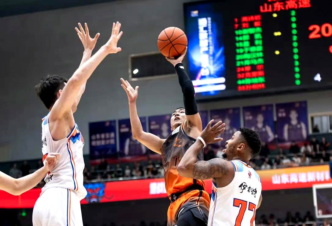 开云体育vip注册-山东男篮再战四川，展望取得双杀