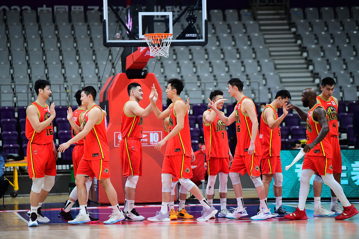 开云体育平台-CBA豪门球队公布新赛季目标，力争夺冠的简单介绍