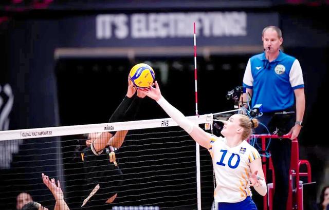 包含瑞典队在欧预赛中发挥出色，迎来好转的词条