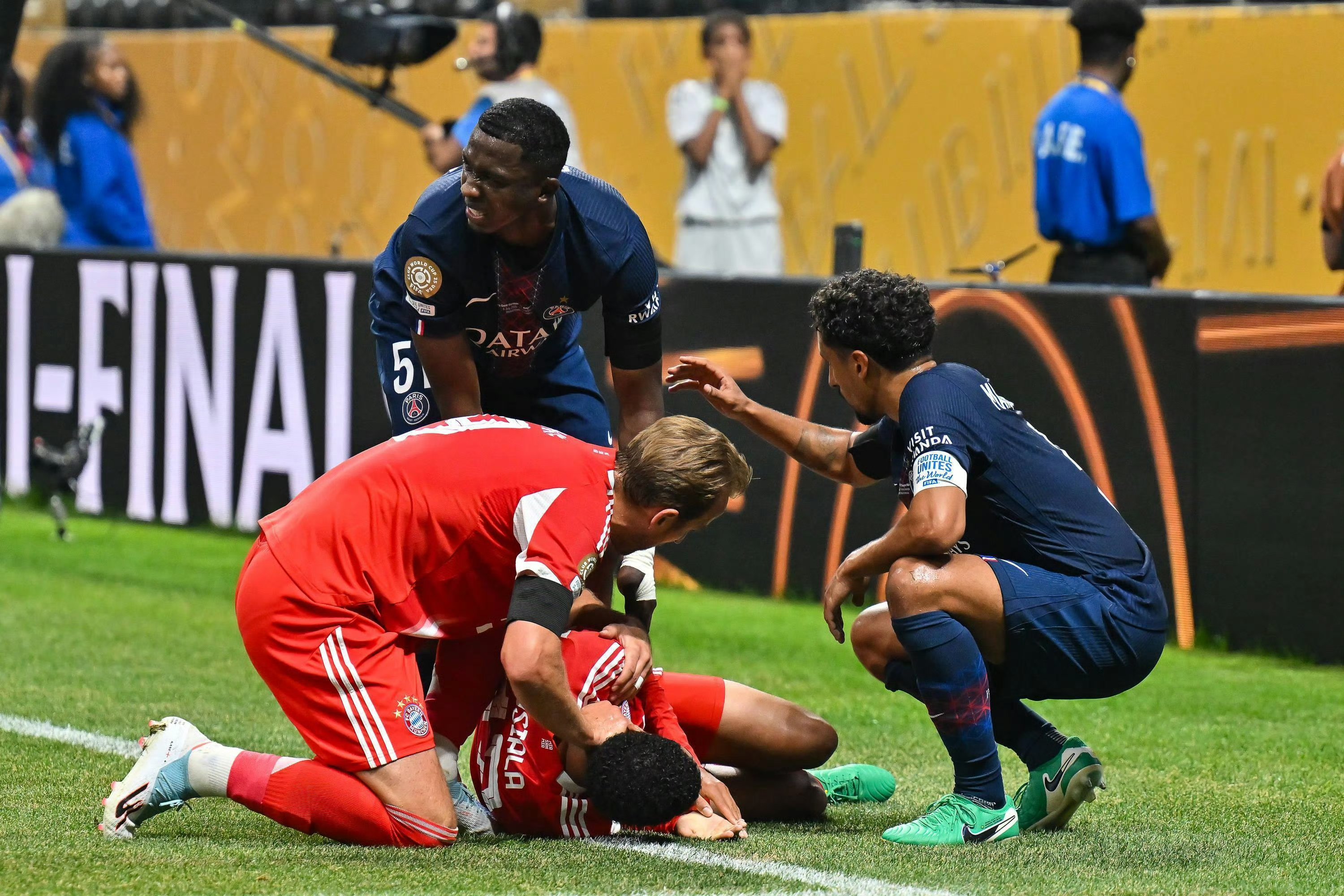 开云体育网页版入口-拜仁遭遇惨败，夺冠梦破碎的简单介绍